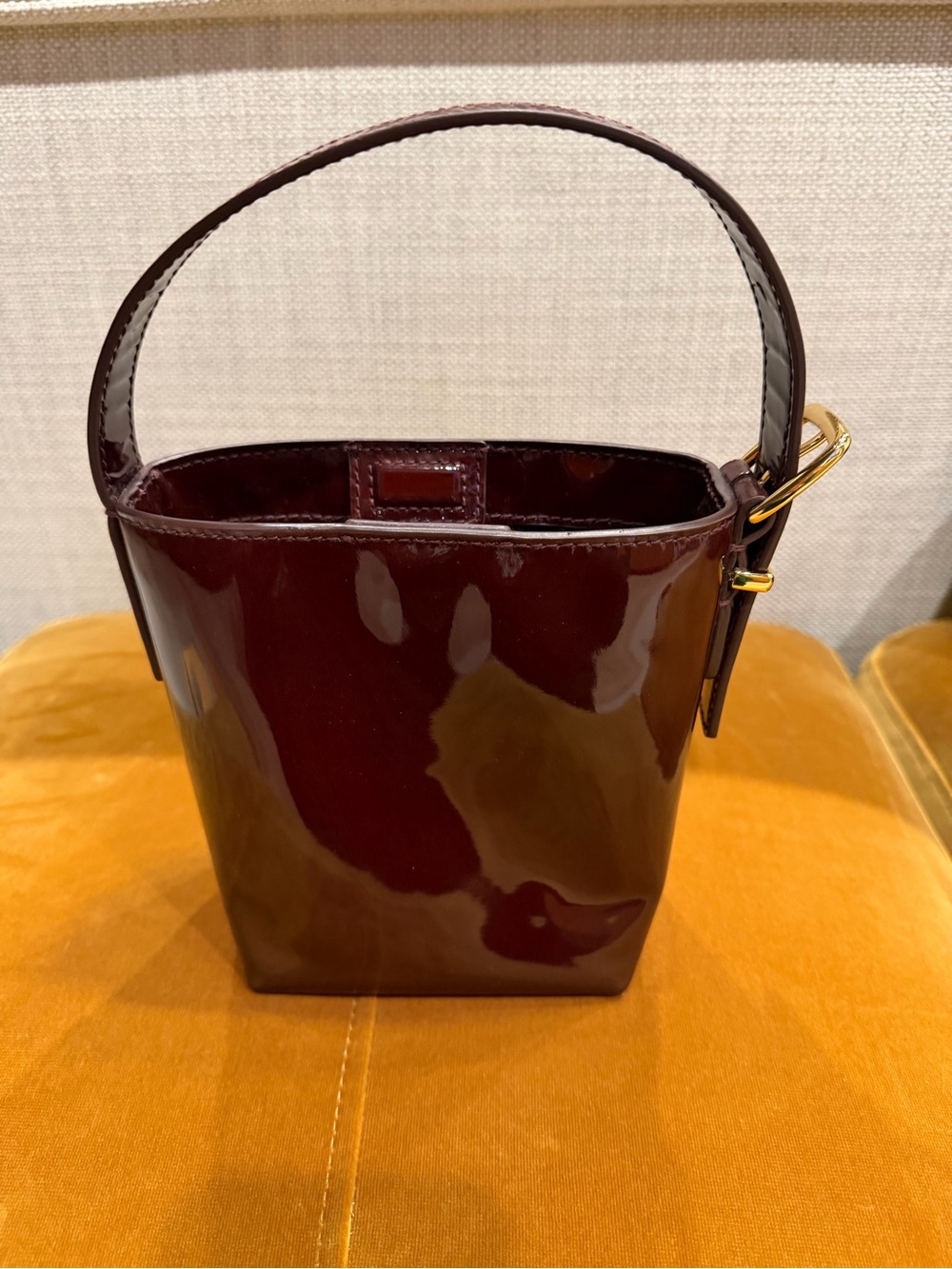 Madewell The Essential Micro Bucket Tote - Picture 2 of 12